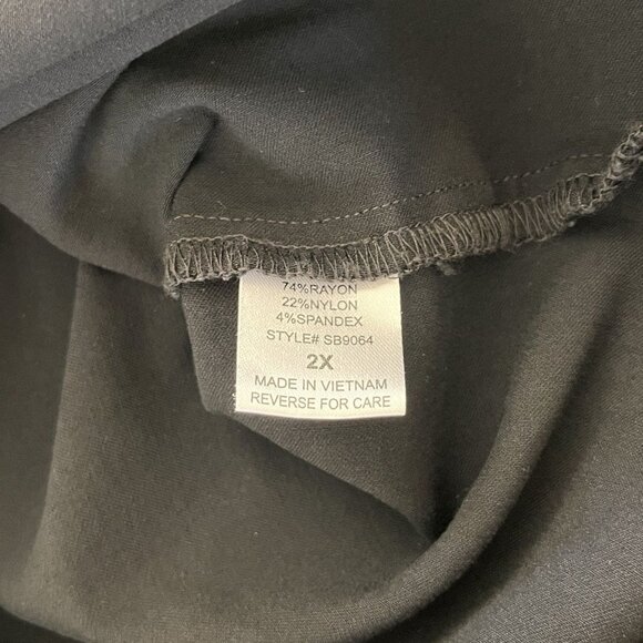 Color Swatch Womens Plus-Size Black Pencil Skirt 2X Rear Zip Rayon Blend - Picture 4 of 7